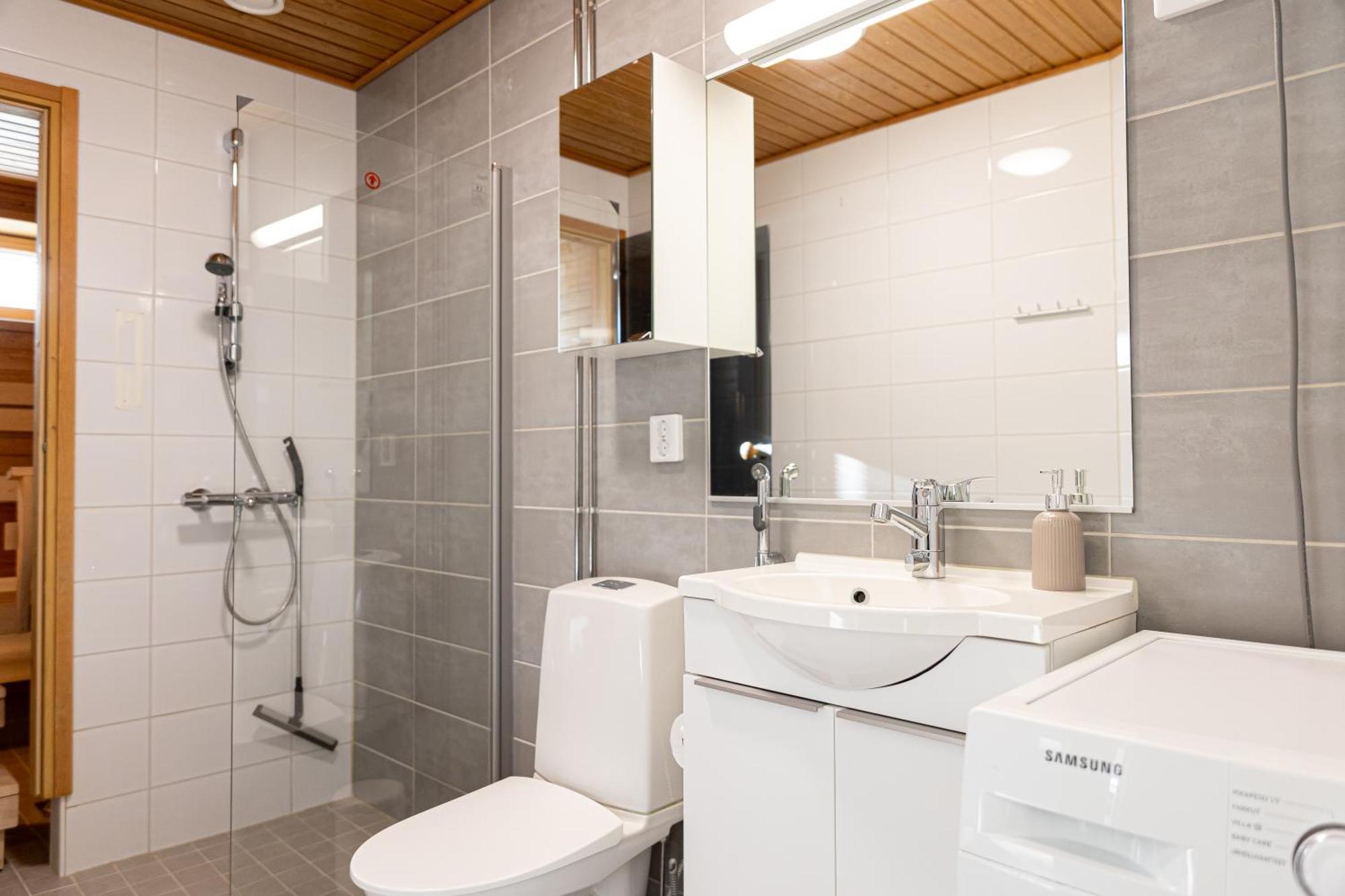 Hostit Cozy Apartments Rovaniemi Esterno foto